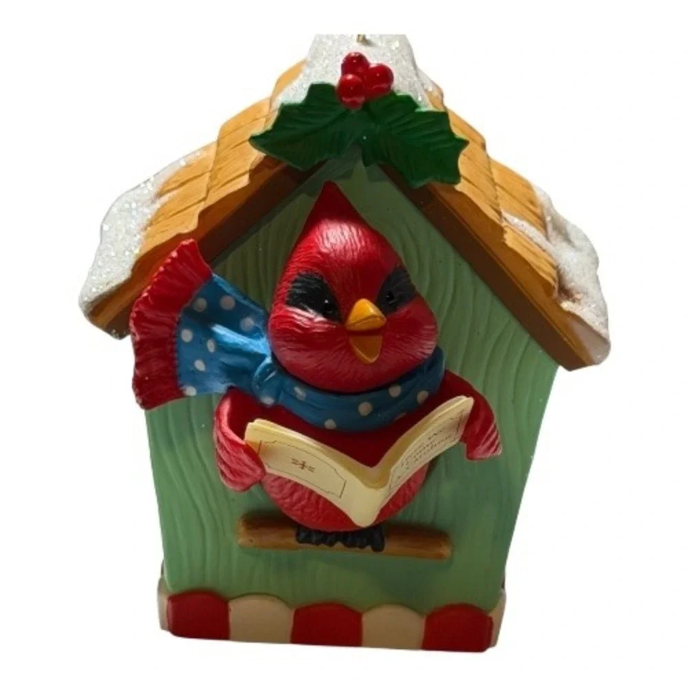 Hallmark Ornament Caroling‎ Cardinal 2020 Red Birdhouse Musical Sound Holiday